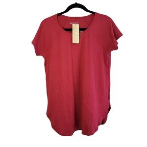 NWT Ideology Red Tshirt Size M